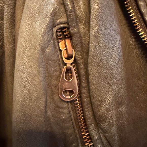 DOMA Leather Jacket - Picture 5 of 5